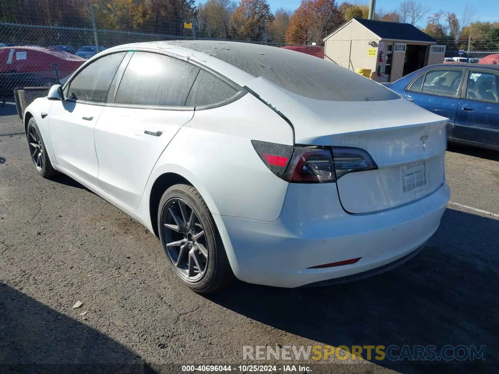 3 Photograph of a damaged car 5YJ3E1EA5MF919859 TESLA MODEL 3 2021