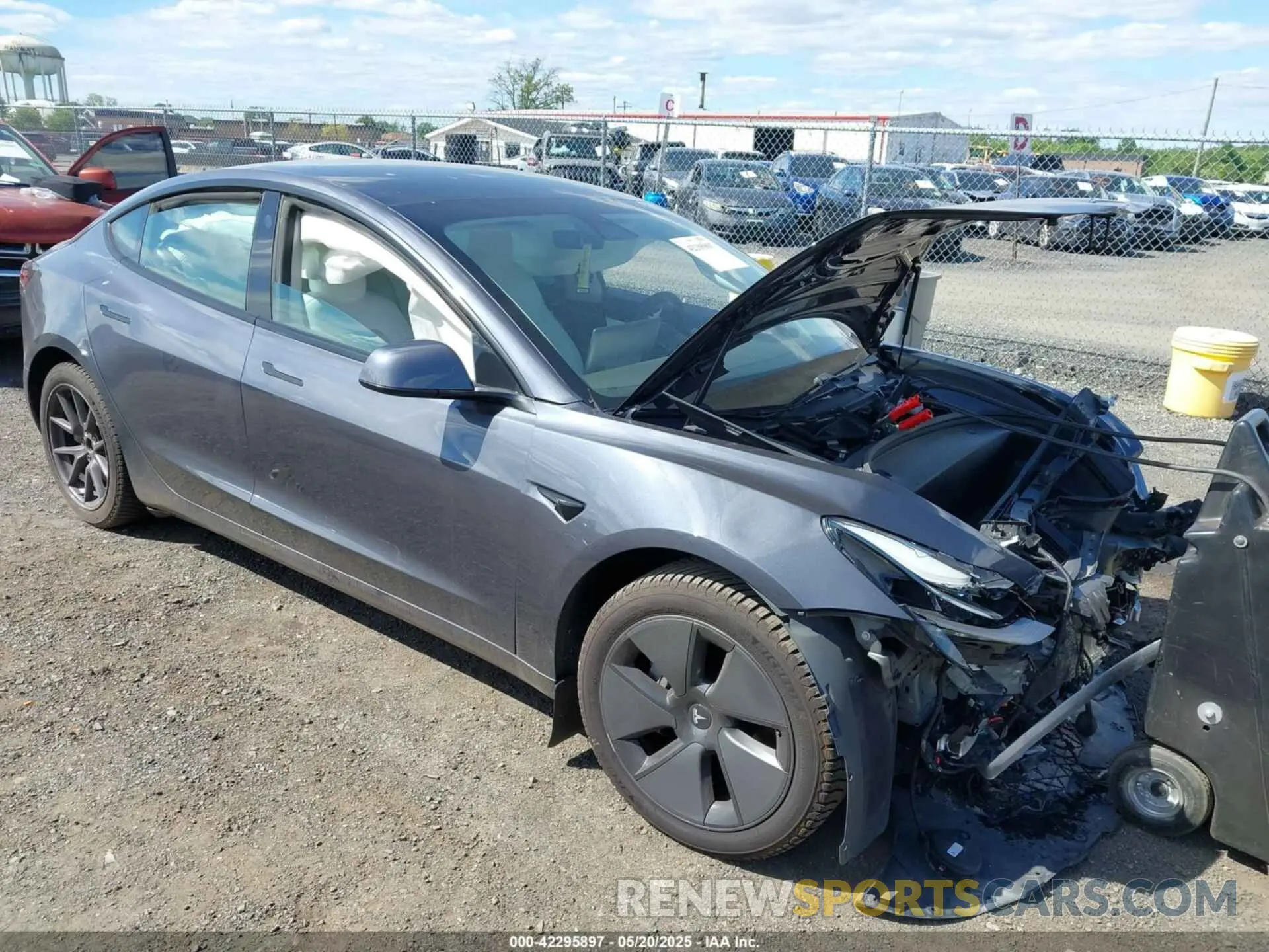 1 Photograph of a damaged car 5YJ3E1EA5MF920820 TESLA MODEL 3 2021