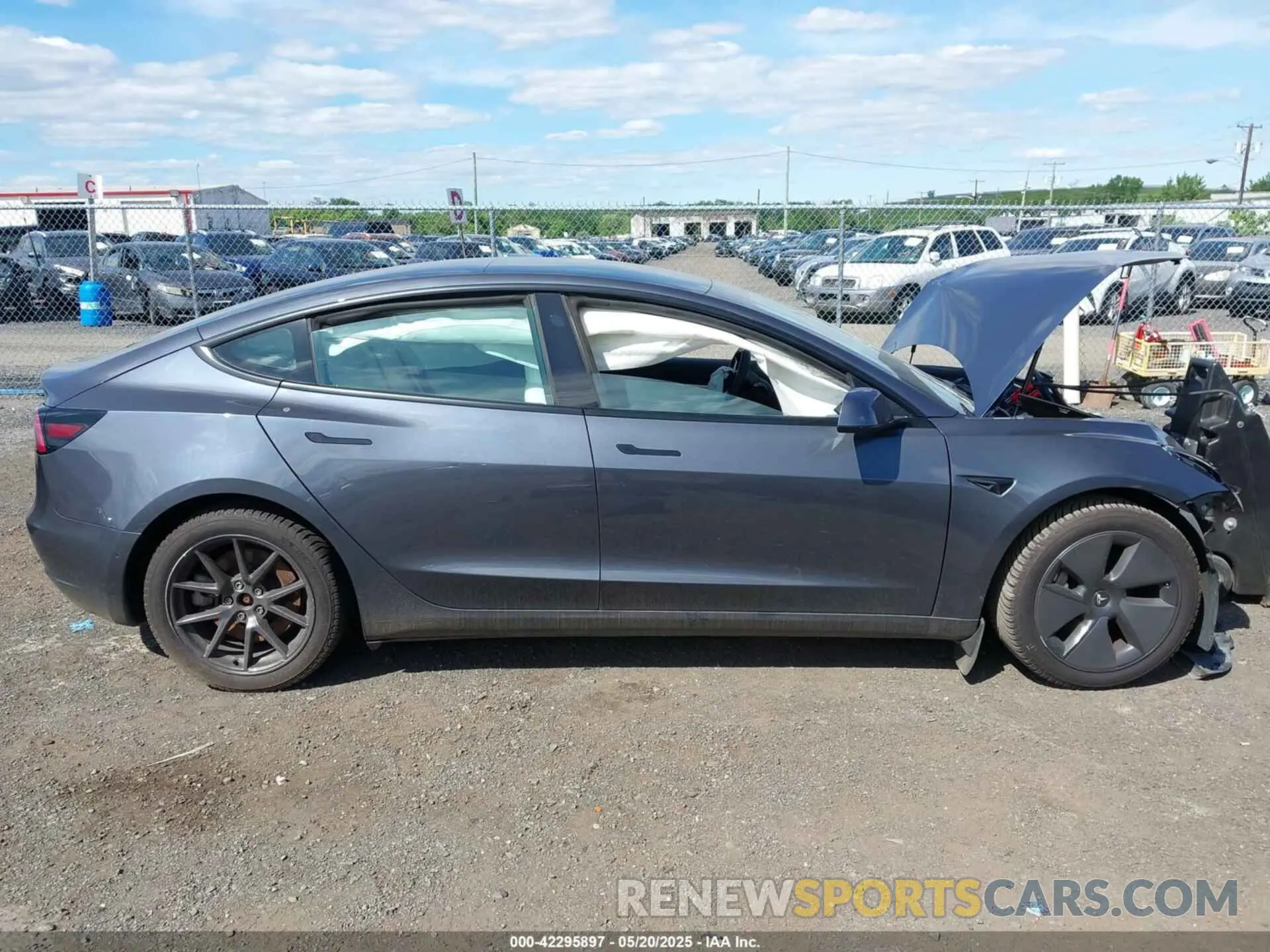 13 Photograph of a damaged car 5YJ3E1EA5MF920820 TESLA MODEL 3 2021