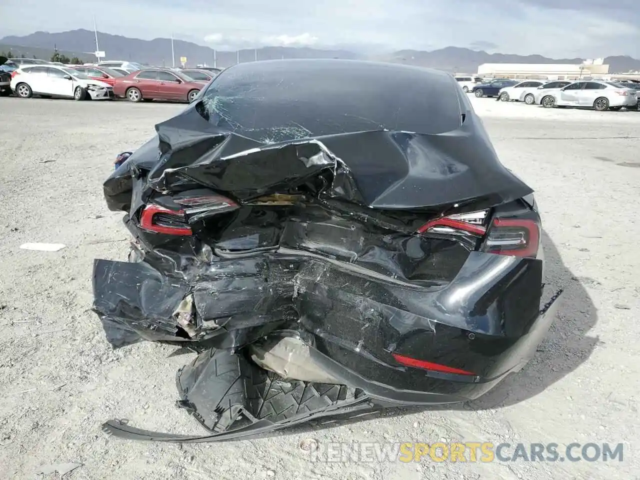 9 Photograph of a damaged car 5YJ3E1EA5MF930280 TESLA MODEL 3 2021