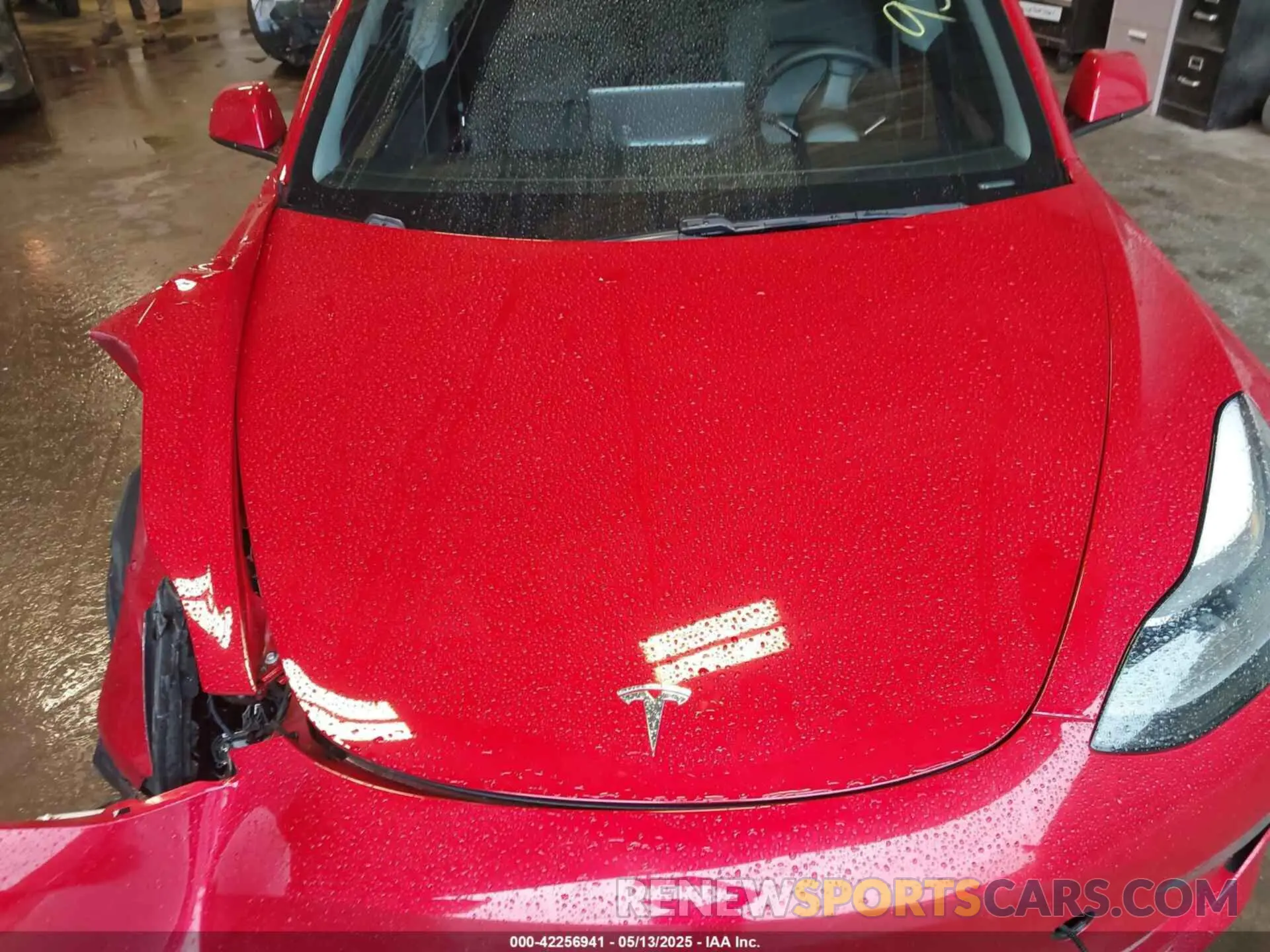10 Photograph of a damaged car 5YJ3E1EA5MF955633 TESLA MODEL 3 2021