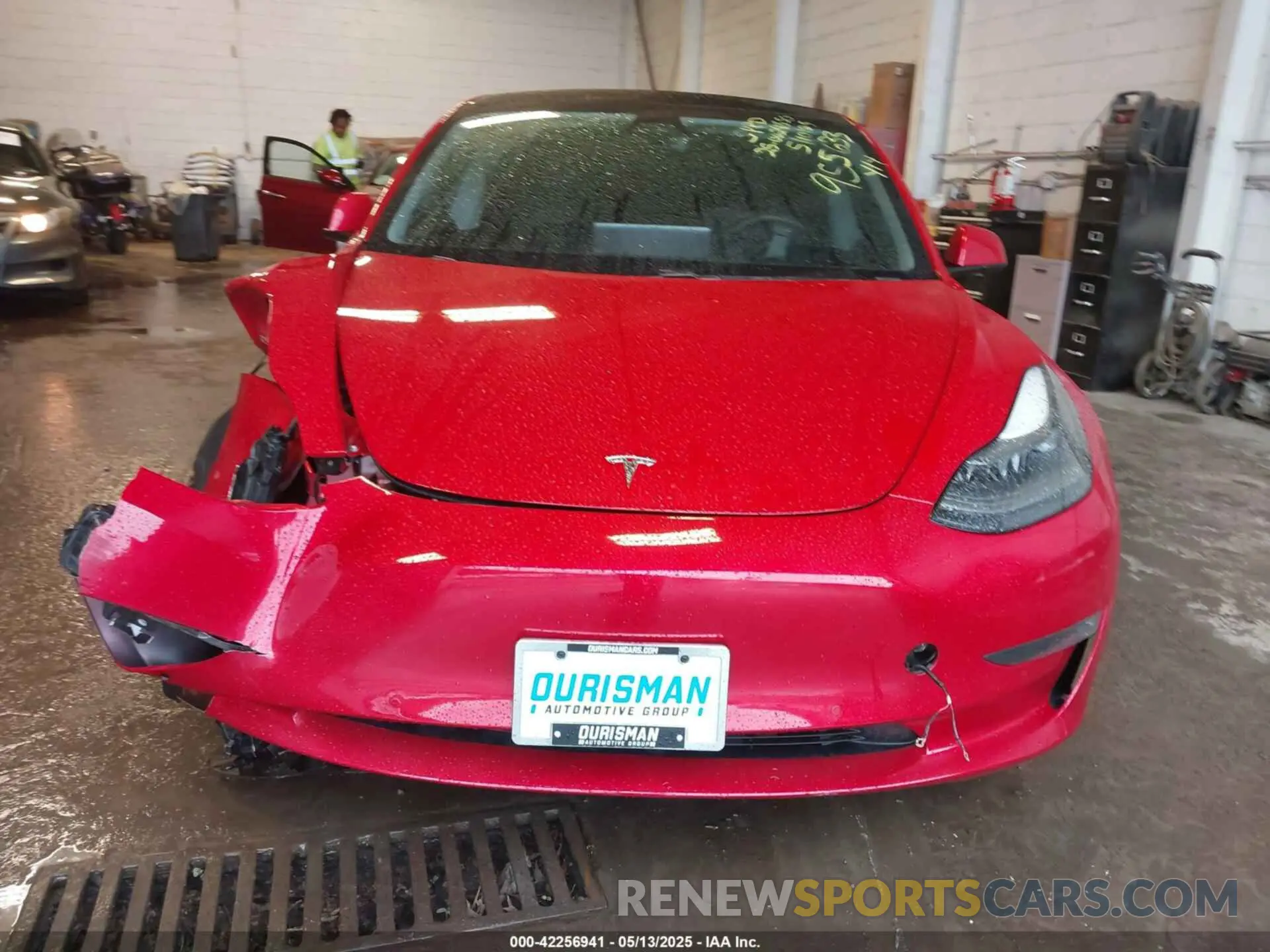 11 Photograph of a damaged car 5YJ3E1EA5MF955633 TESLA MODEL 3 2021