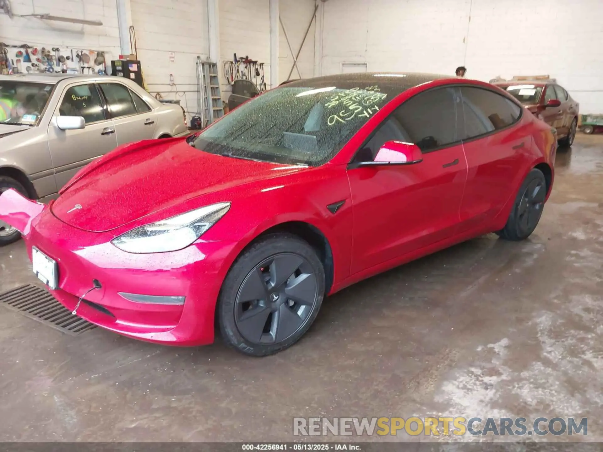 2 Photograph of a damaged car 5YJ3E1EA5MF955633 TESLA MODEL 3 2021