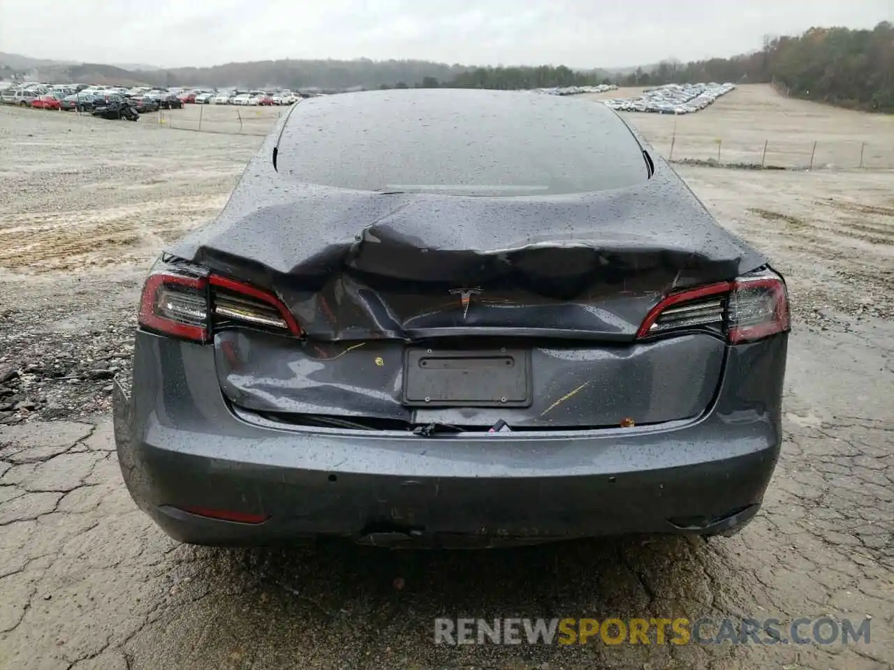 6 Photograph of a damaged car 5YJ3E1EA5MF973128 TESLA MODEL 3 2021