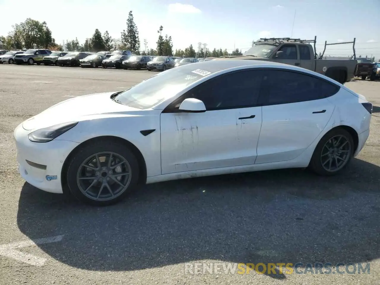 1 Photograph of a damaged car 5YJ3E1EA6MF023313 TESLA MODEL 3 2021