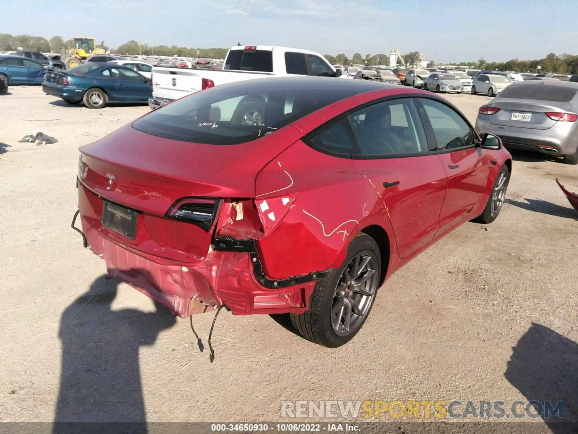 4 Photograph of a damaged car 5YJ3E1EA6MF029855 TESLA MODEL 3 2021