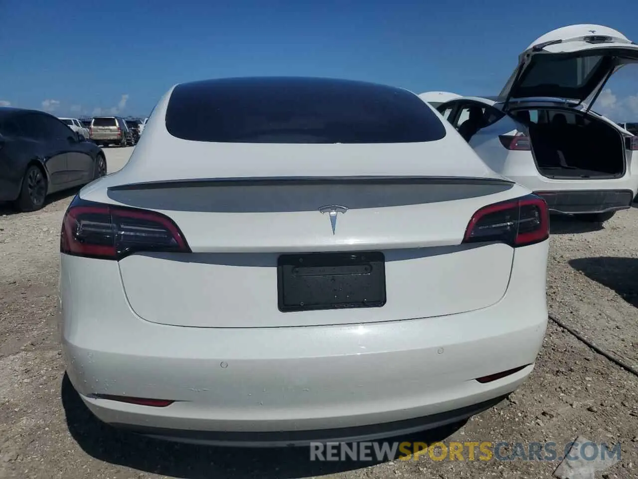 6 Photograph of a damaged car 5YJ3E1EA6MF047210 TESLA MODEL 3 2021