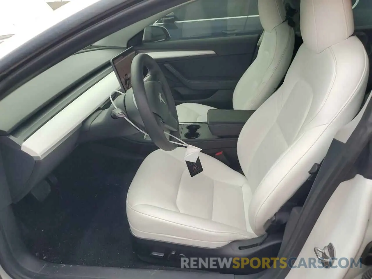 7 Photograph of a damaged car 5YJ3E1EA6MF047210 TESLA MODEL 3 2021