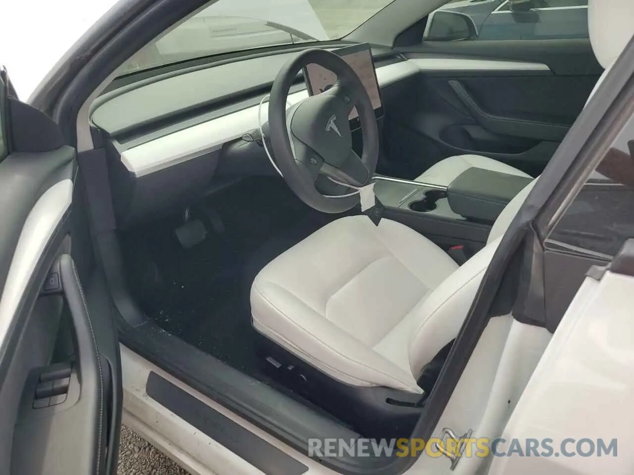 8 Photograph of a damaged car 5YJ3E1EA6MF047210 TESLA MODEL 3 2021