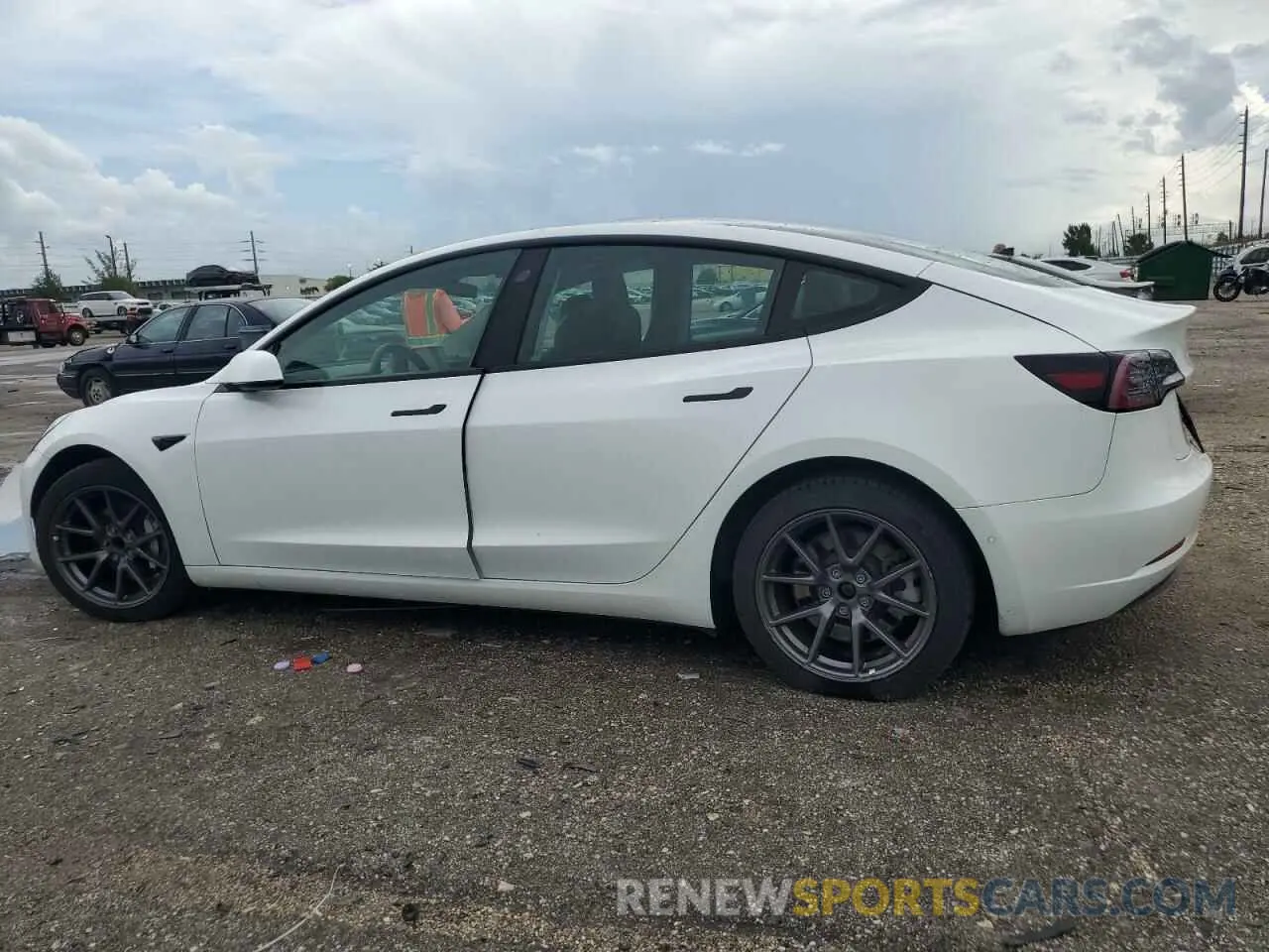 2 Photograph of a damaged car 5YJ3E1EA6MF048647 TESLA MODEL 3 2021