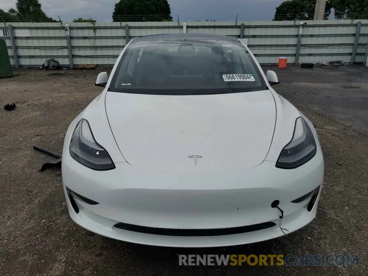 5 Photograph of a damaged car 5YJ3E1EA6MF048647 TESLA MODEL 3 2021