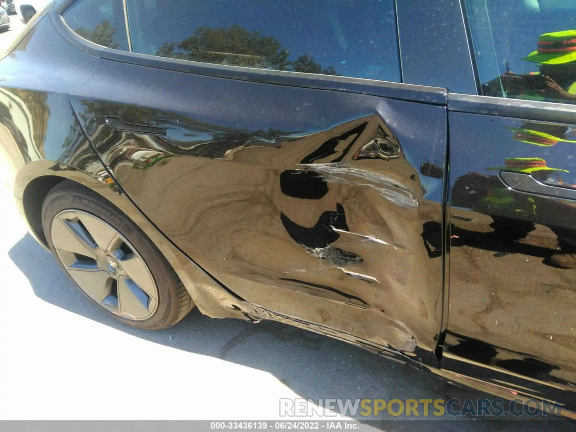 12 Photograph of a damaged car 5YJ3E1EA6MF071443 TESLA MODEL 3 2021