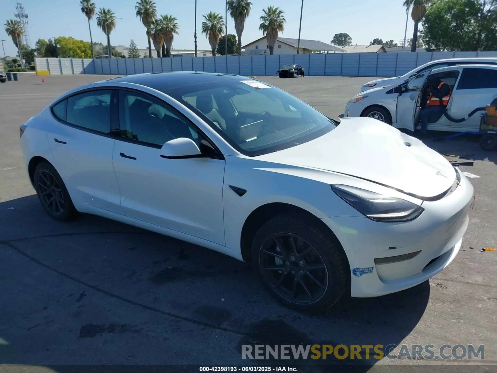 1 Photograph of a damaged car 5YJ3E1EA6MF079364 TESLA MODEL 3 2021