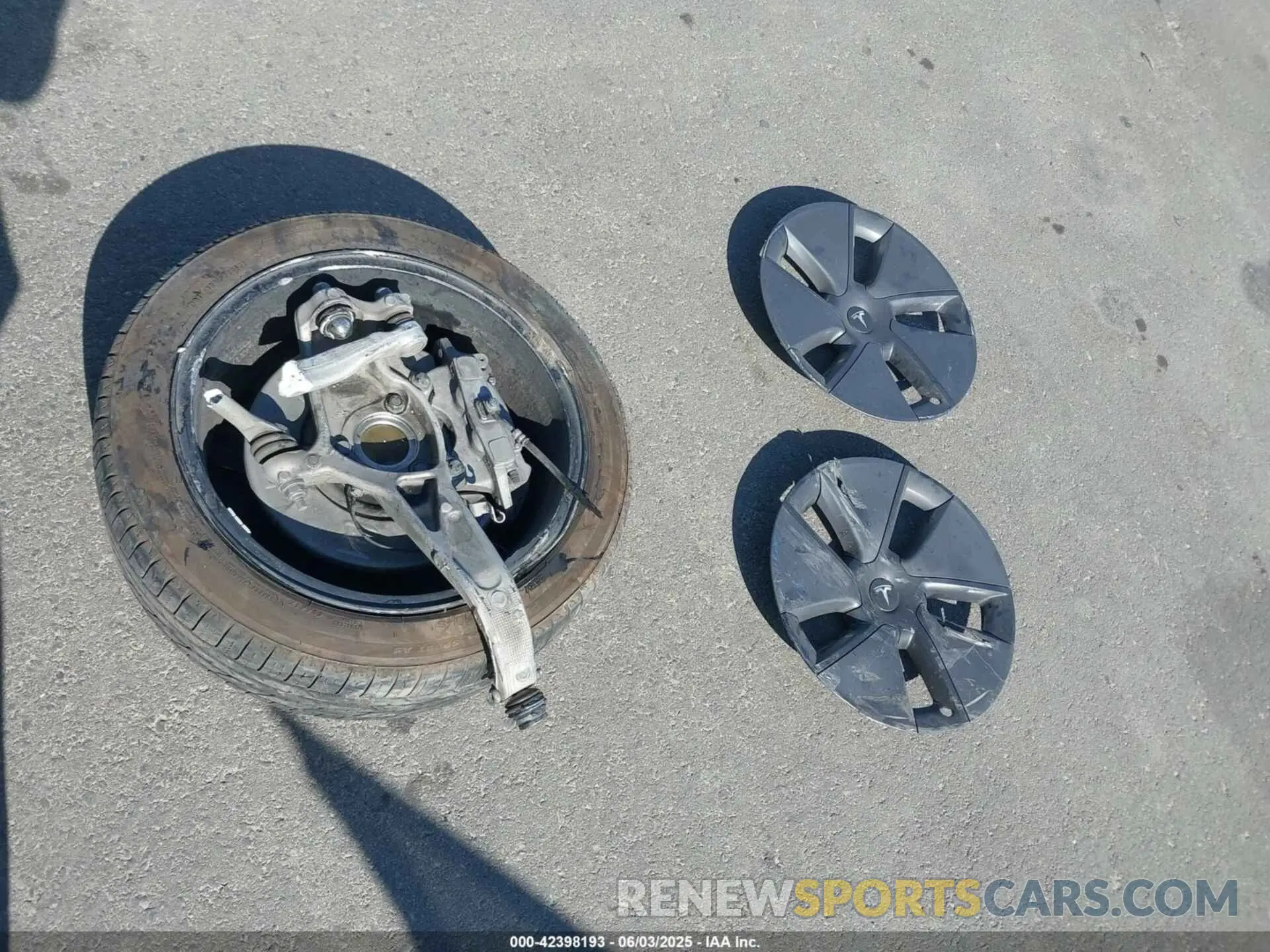 12 Photograph of a damaged car 5YJ3E1EA6MF079364 TESLA MODEL 3 2021