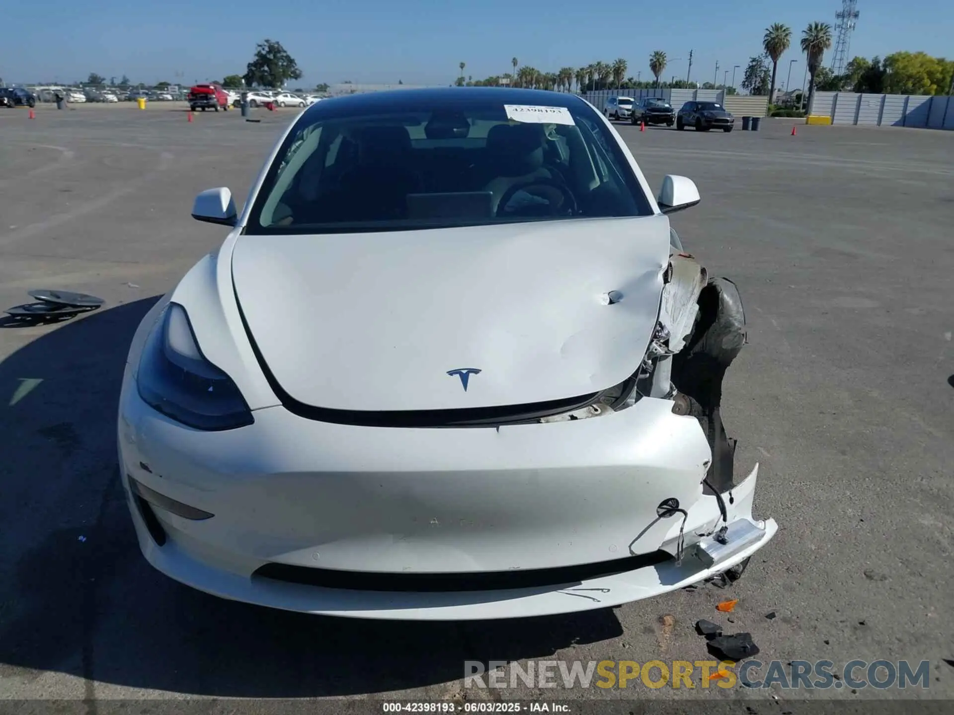 13 Photograph of a damaged car 5YJ3E1EA6MF079364 TESLA MODEL 3 2021