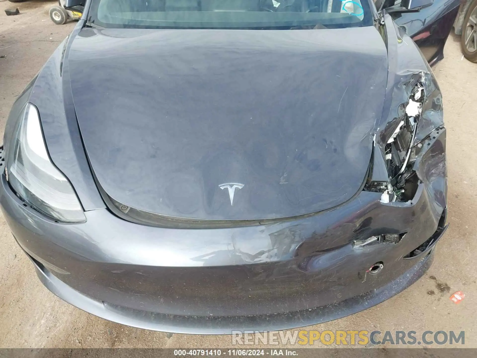 10 Photograph of a damaged car 5YJ3E1EA6MF097055 TESLA MODEL 3 2021