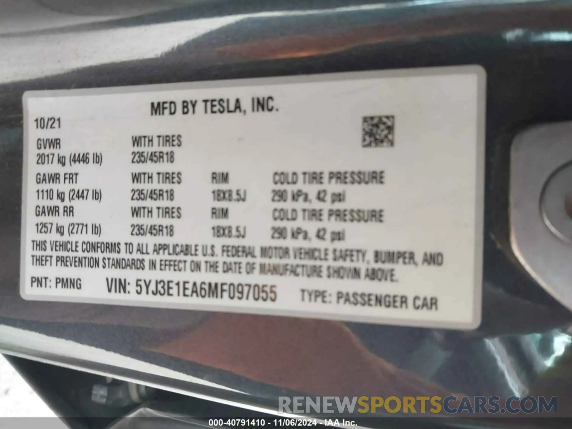 9 Photograph of a damaged car 5YJ3E1EA6MF097055 TESLA MODEL 3 2021