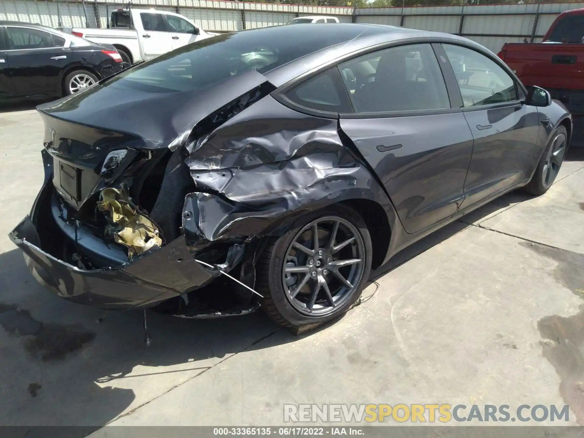 4 Photograph of a damaged car 5YJ3E1EA6MF100214 TESLA MODEL 3 2021