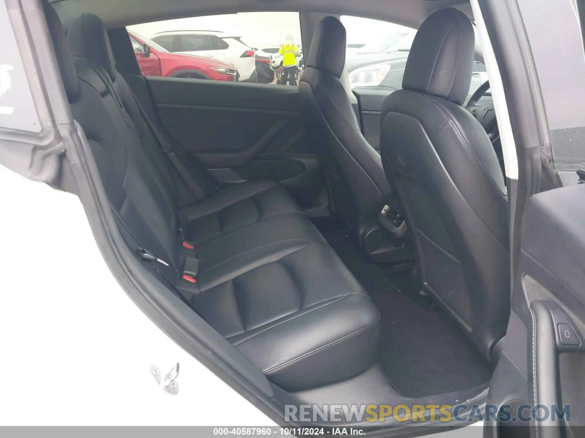8 Photograph of a damaged car 5YJ3E1EA6MF852477 TESLA MODEL 3 2021