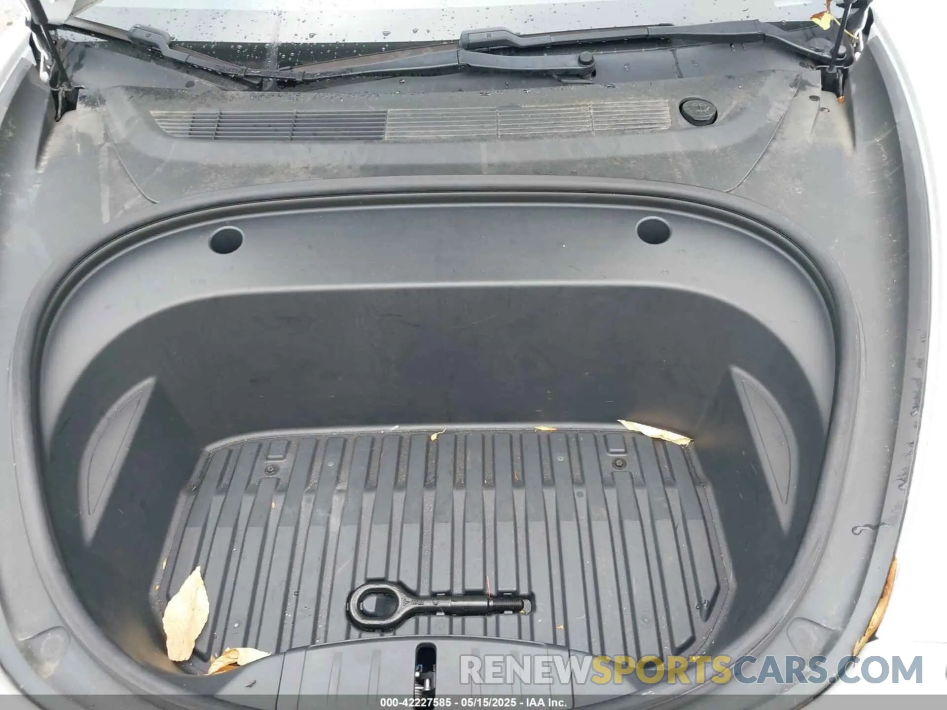 10 Photograph of a damaged car 5YJ3E1EA6MF854245 TESLA MODEL 3 2021