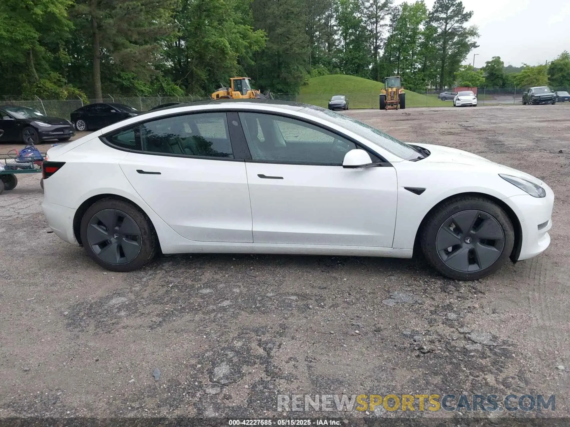 13 Photograph of a damaged car 5YJ3E1EA6MF854245 TESLA MODEL 3 2021