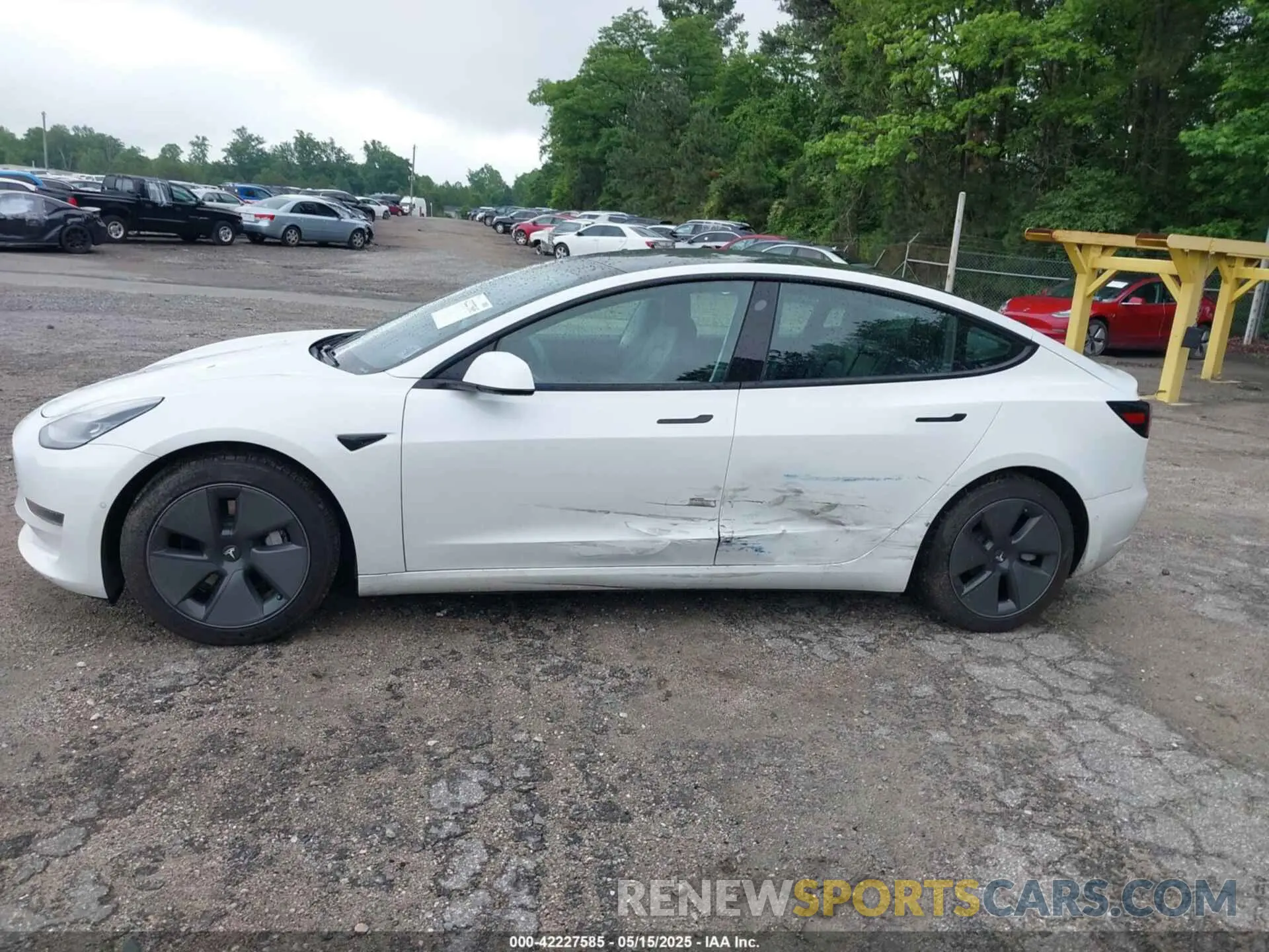 14 Photograph of a damaged car 5YJ3E1EA6MF854245 TESLA MODEL 3 2021