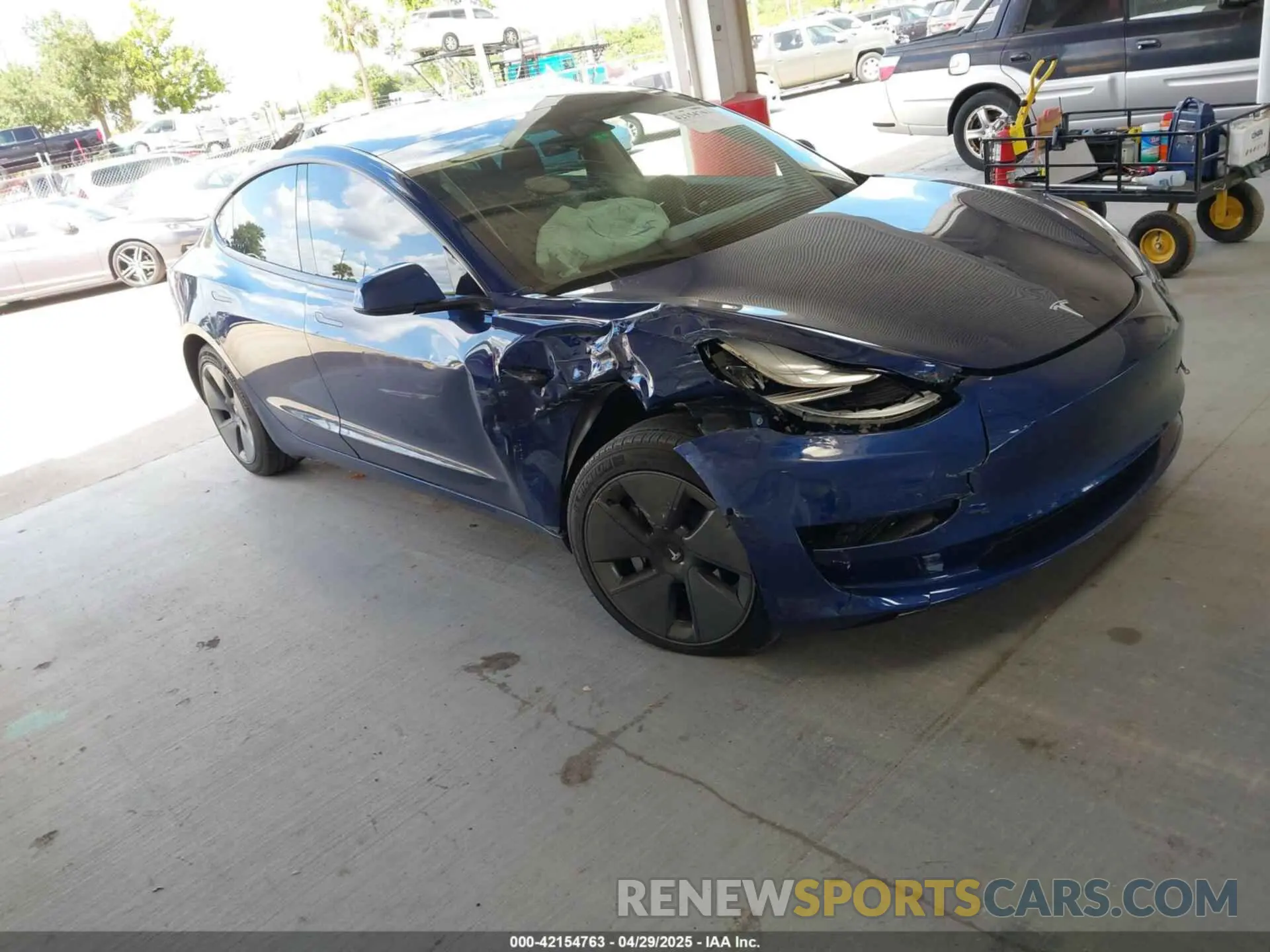 1 Photograph of a damaged car 5YJ3E1EA6MF860949 TESLA MODEL 3 2021