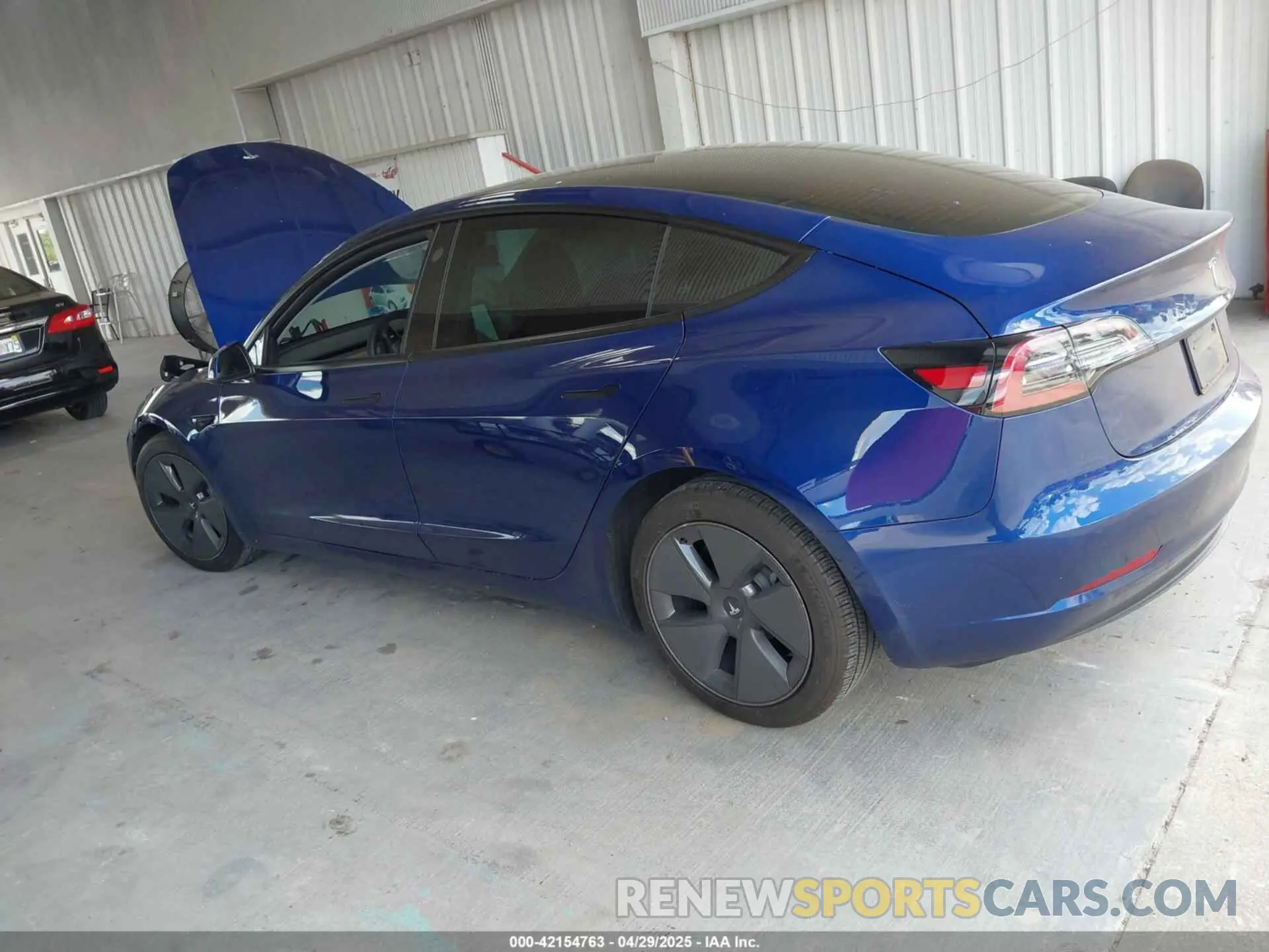 13 Photograph of a damaged car 5YJ3E1EA6MF860949 TESLA MODEL 3 2021