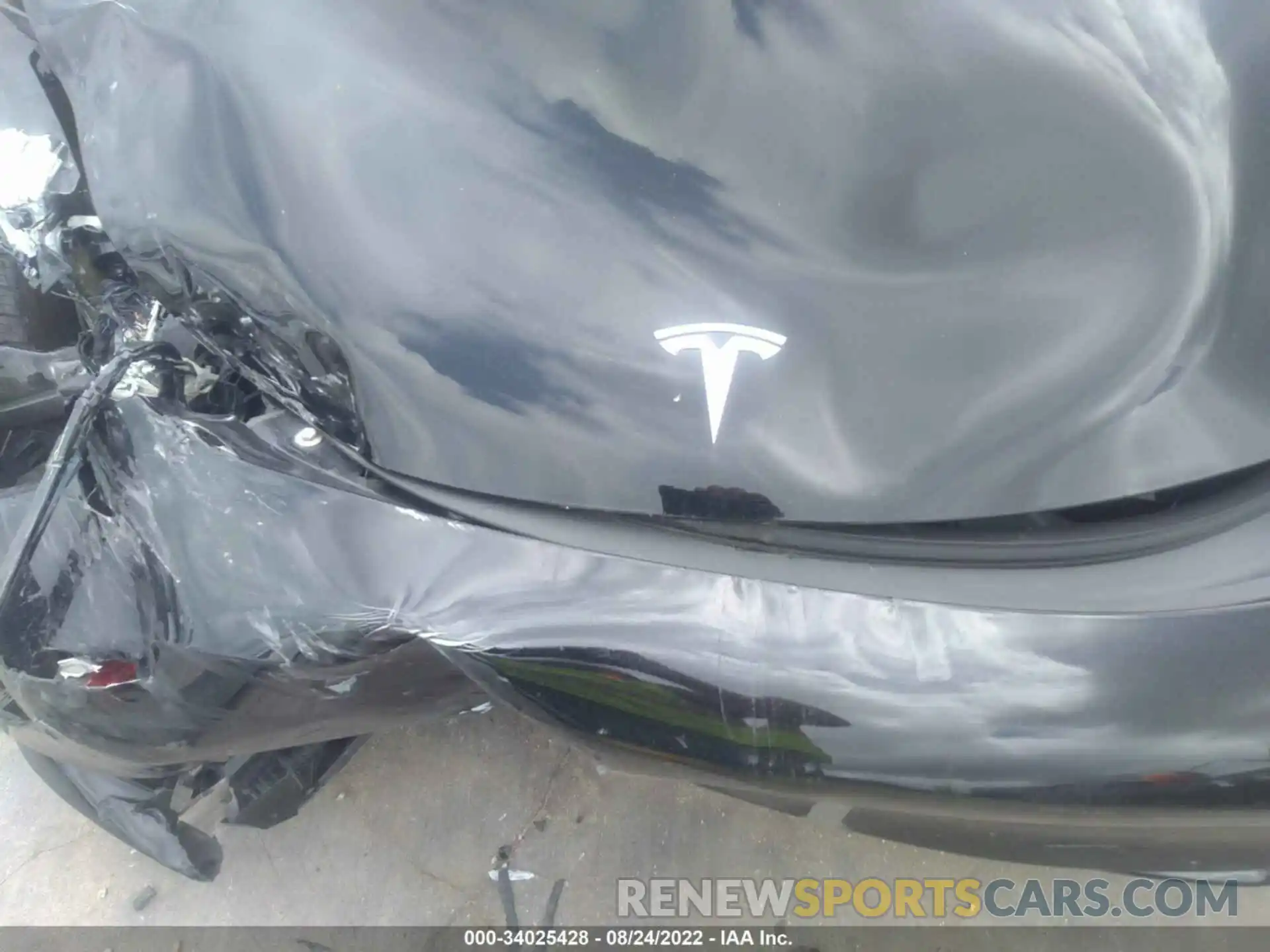 10 Photograph of a damaged car 5YJ3E1EA6MF870137 TESLA MODEL 3 2021