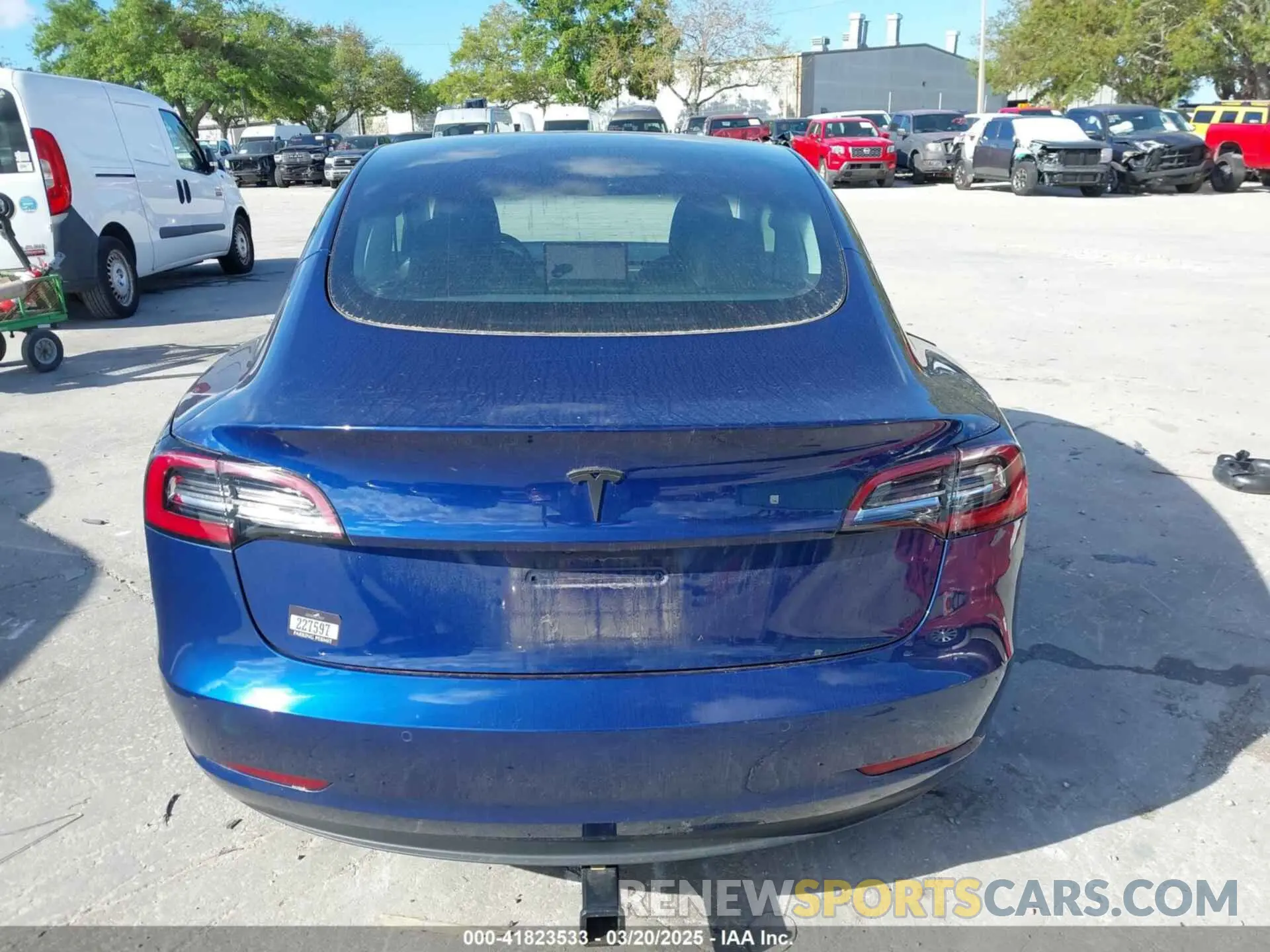 15 Photograph of a damaged car 5YJ3E1EA6MF907476 TESLA MODEL 3 2021