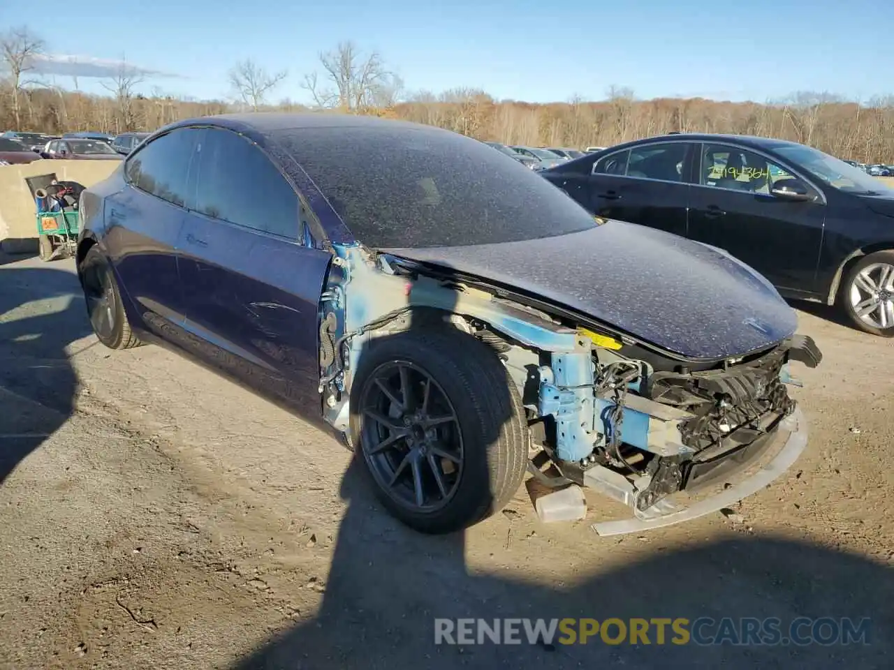 4 Photograph of a damaged car 5YJ3E1EA6MF915075 TESLA MODEL 3 2021