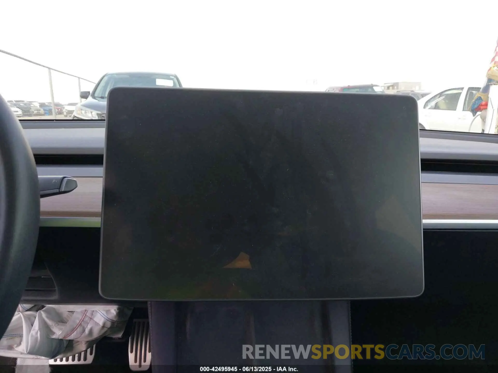 14 Photograph of a damaged car 5YJ3E1EA6MF955642 TESLA MODEL 3 2021