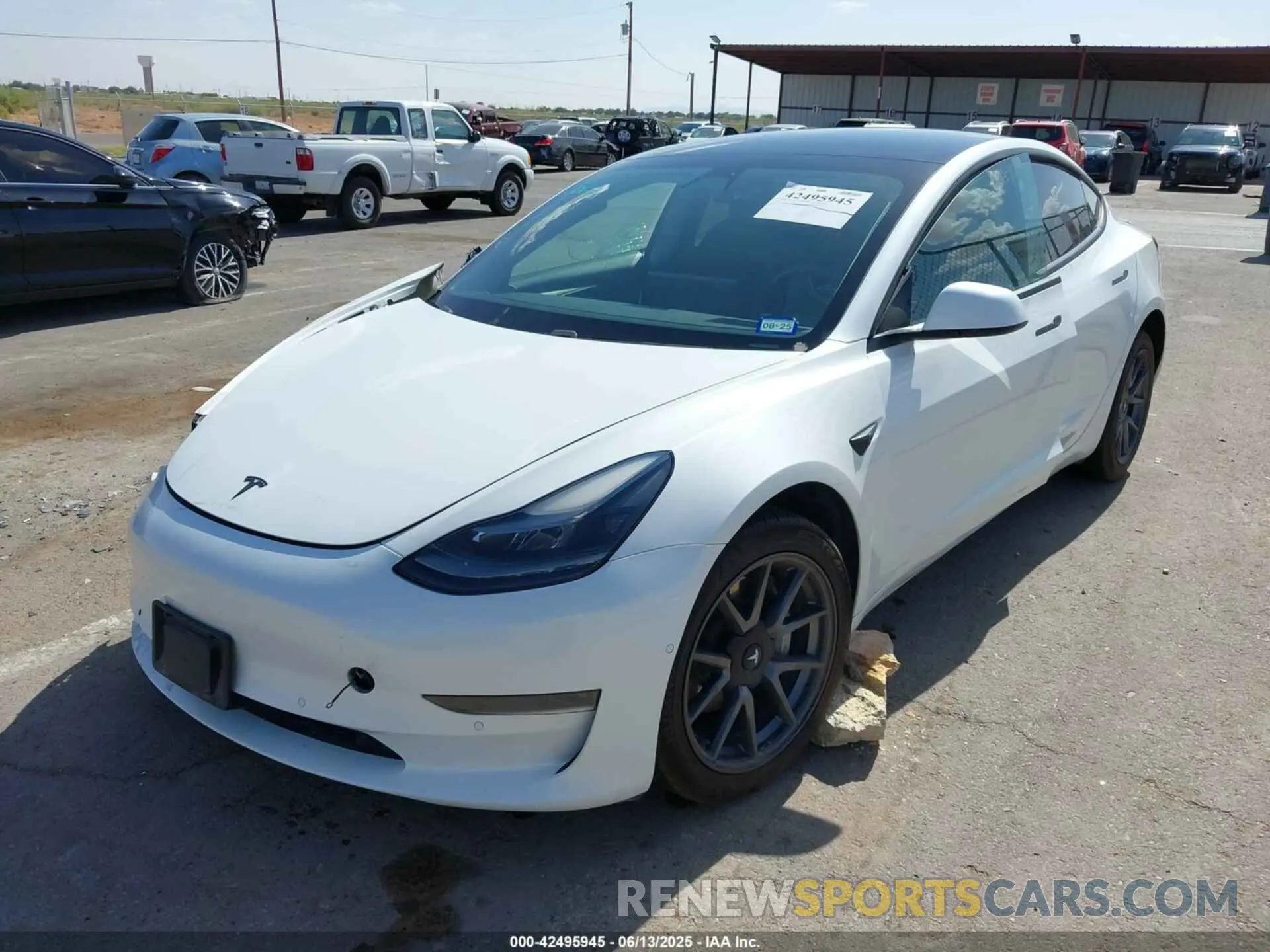 2 Photograph of a damaged car 5YJ3E1EA6MF955642 TESLA MODEL 3 2021
