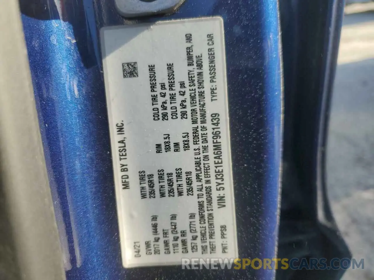12 Photograph of a damaged car 5YJ3E1EA6MF961439 TESLA MODEL 3 2021