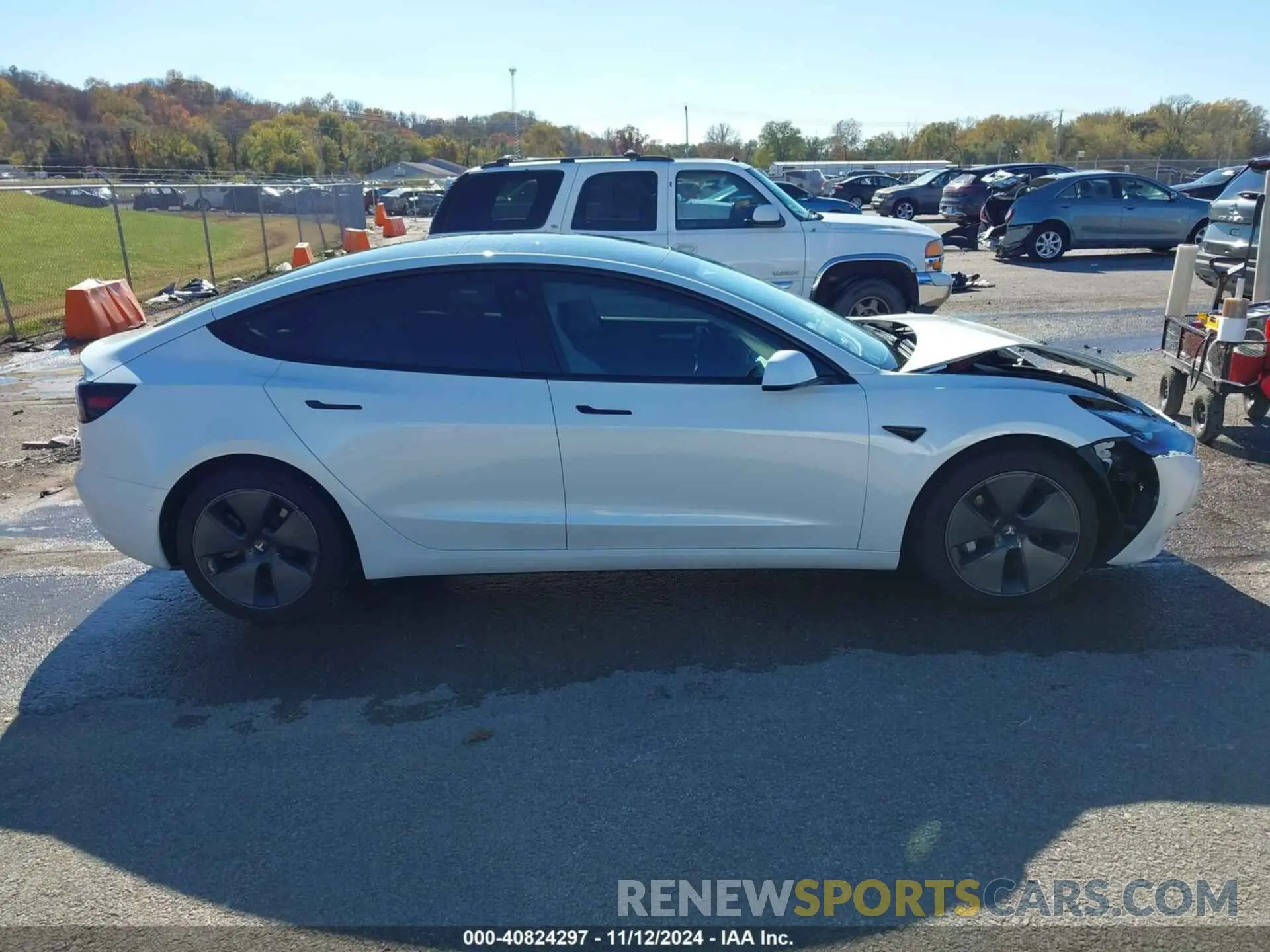 13 Photograph of a damaged car 5YJ3E1EA6MF978497 TESLA MODEL 3 2021