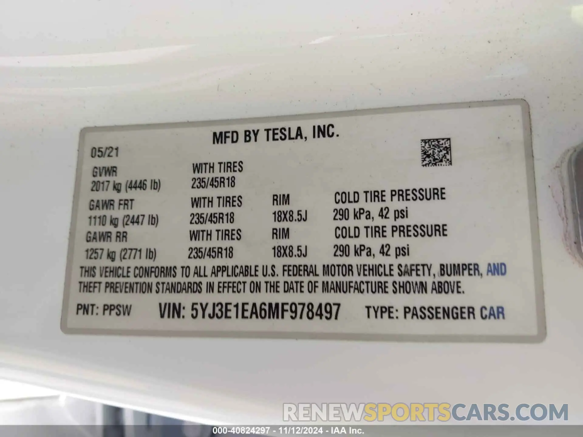 9 Photograph of a damaged car 5YJ3E1EA6MF978497 TESLA MODEL 3 2021