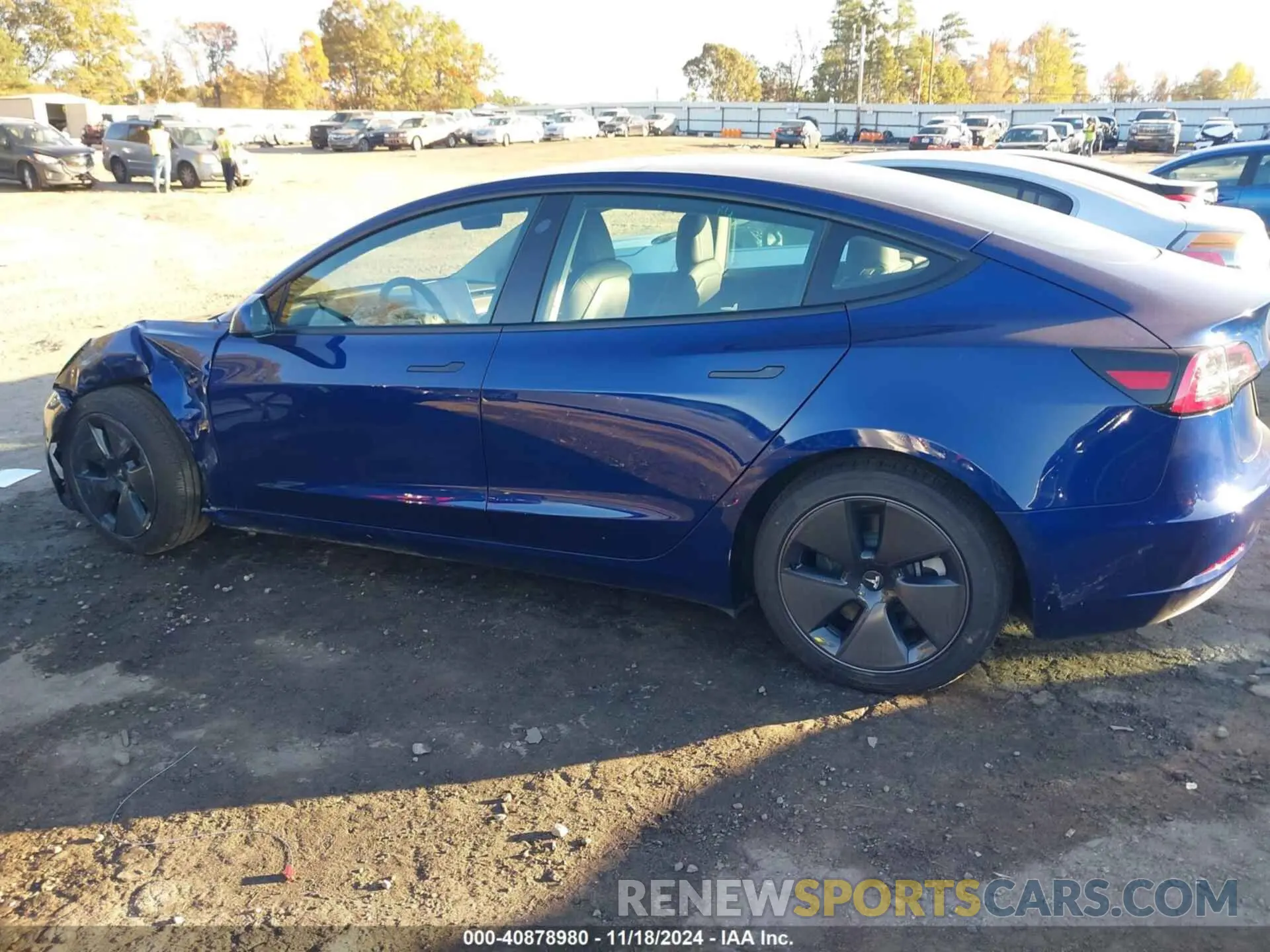 14 Photograph of a damaged car 5YJ3E1EA6MF992111 TESLA MODEL 3 2021