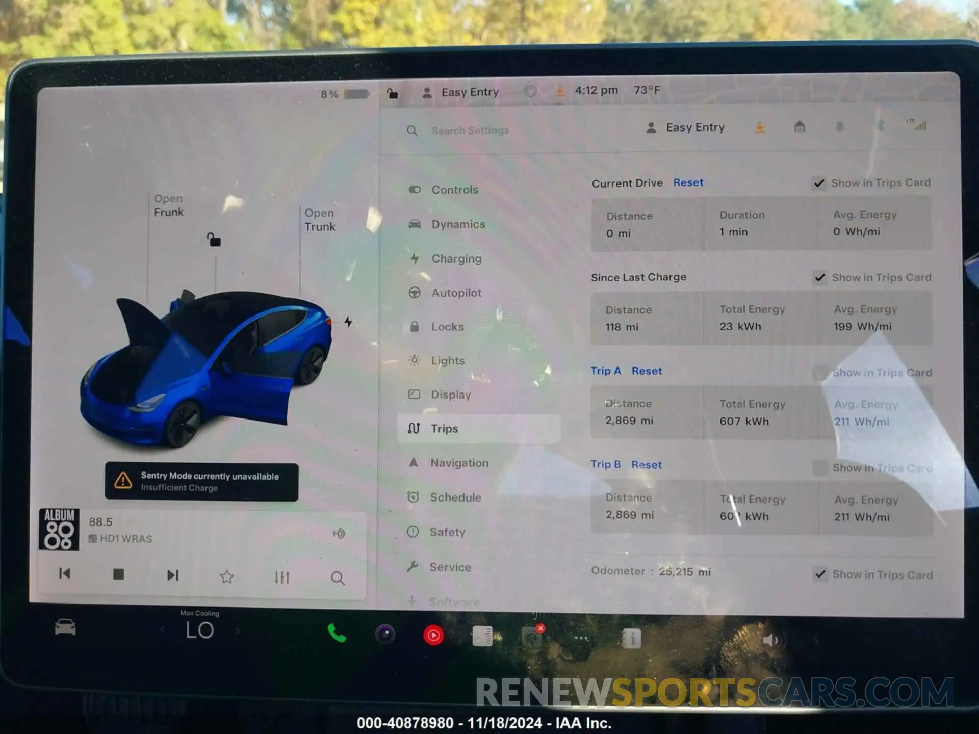 18 Photograph of a damaged car 5YJ3E1EA6MF992111 TESLA MODEL 3 2021