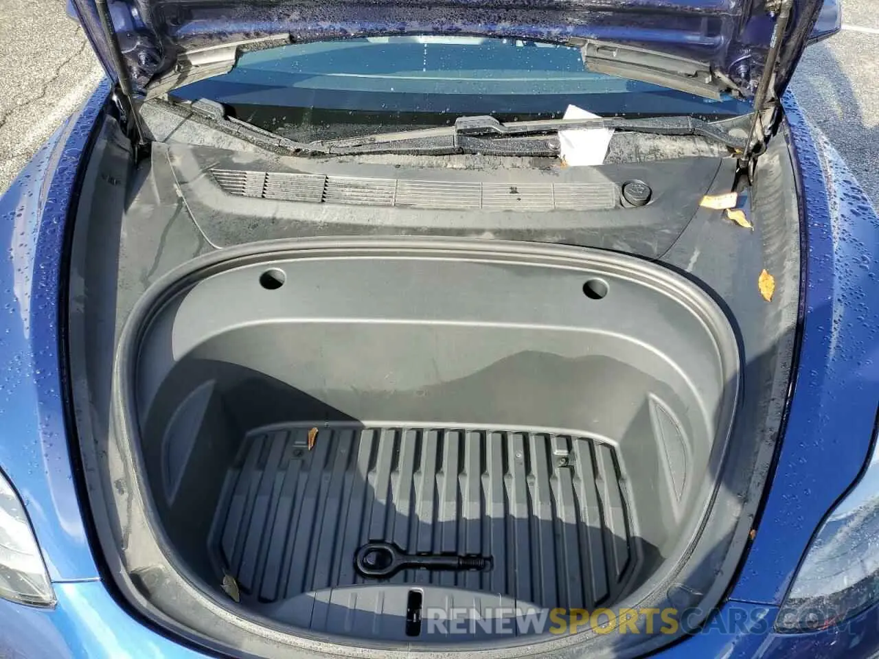12 Photograph of a damaged car 5YJ3E1EA6MF992481 TESLA MODEL 3 2021