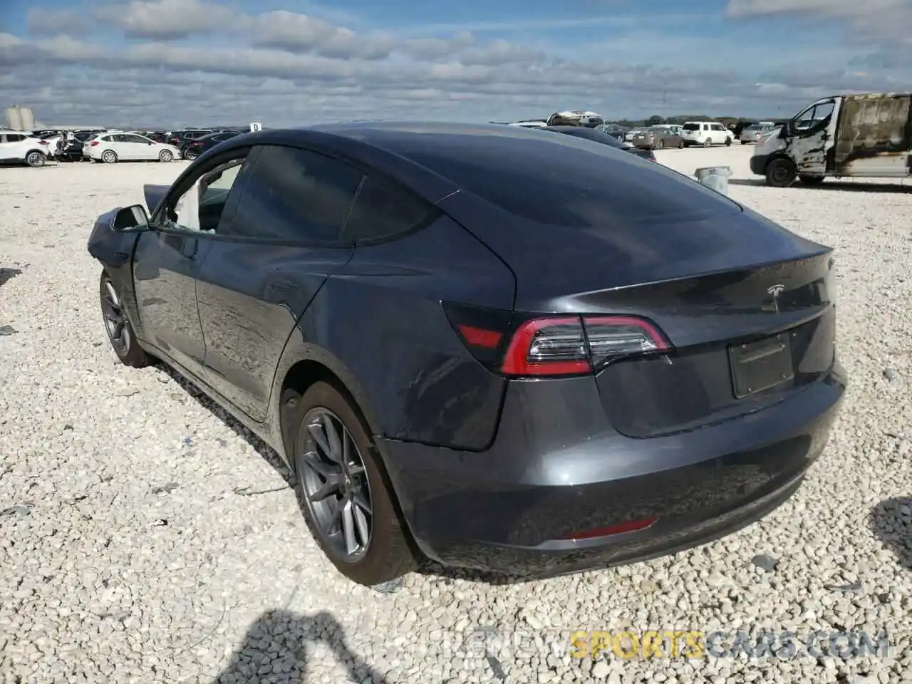 3 Photograph of a damaged car 5YJ3E1EA6MF994716 TESLA MODEL 3 2021