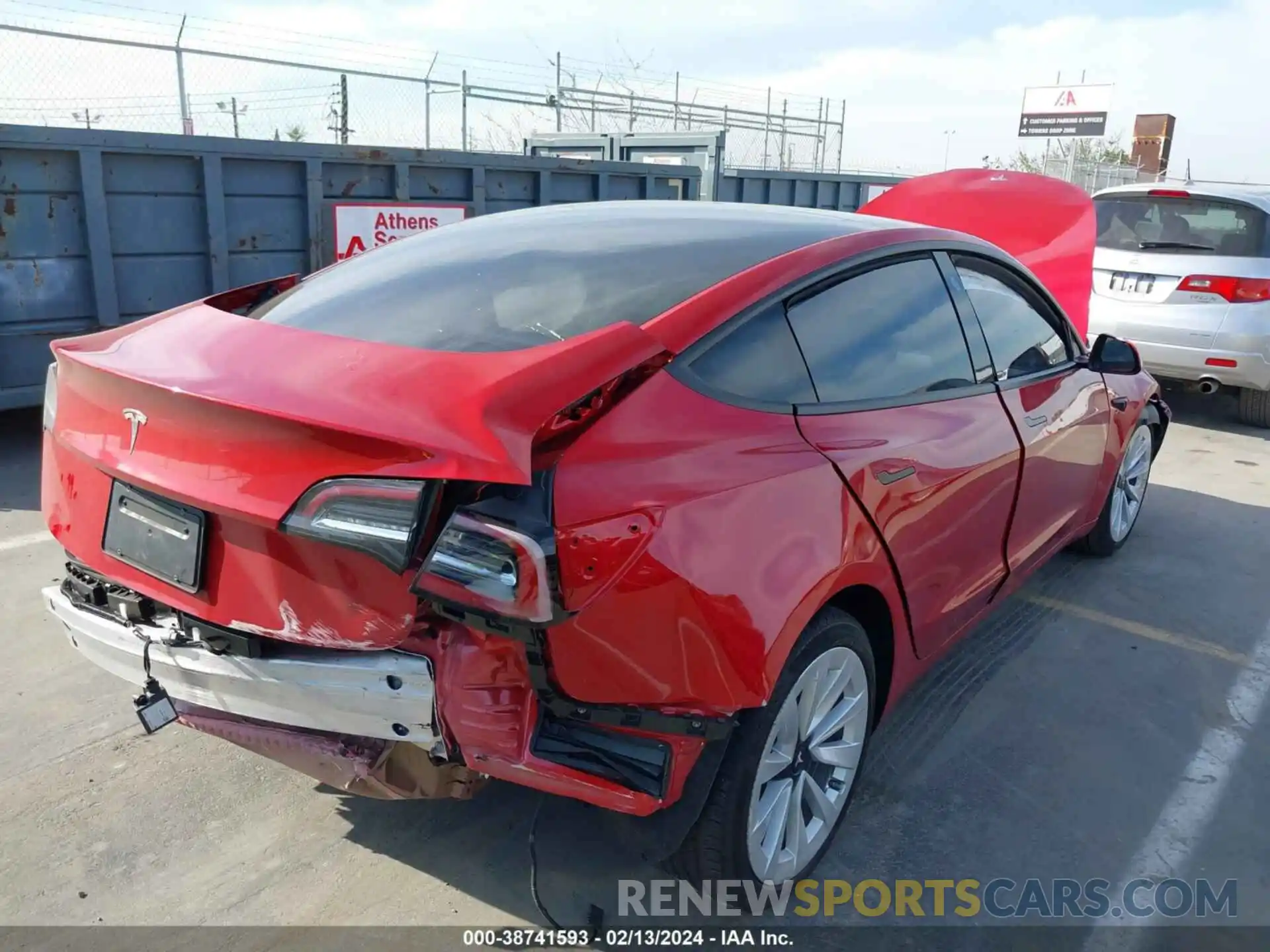 4 Photograph of a damaged car 5YJ3E1EA6MF995171 TESLA MODEL 3 2021