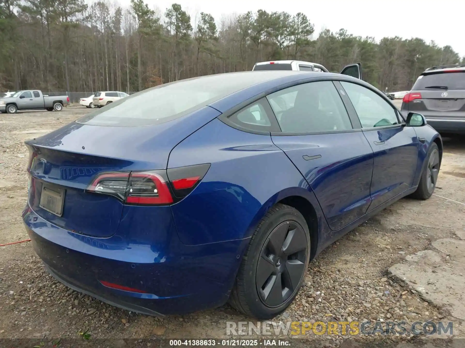 4 Photograph of a damaged car 5YJ3E1EA7MF016743 TESLA MODEL 3 2021