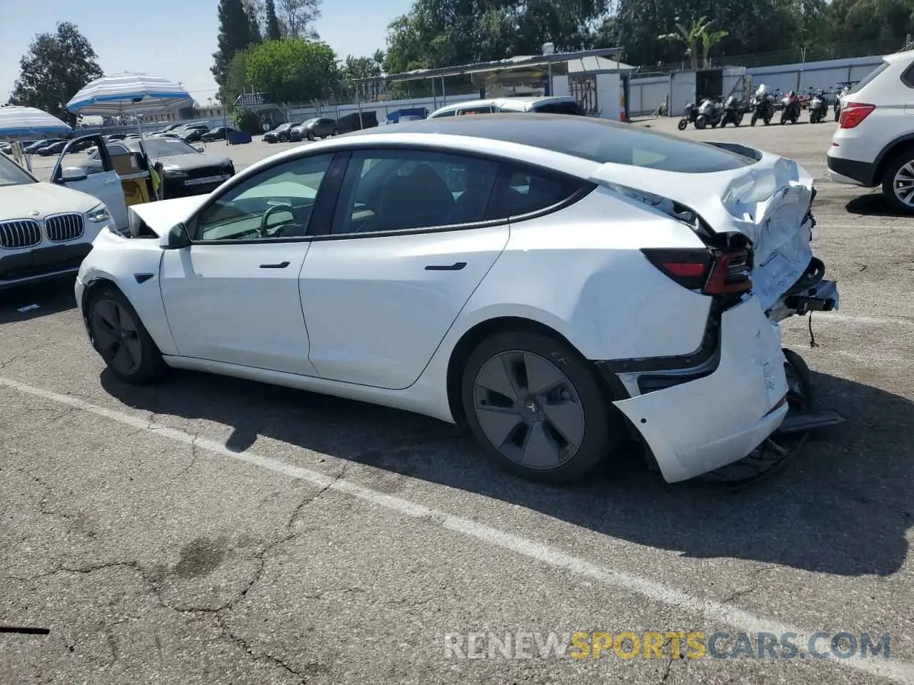 2 Photograph of a damaged car 5YJ3E1EA7MF017472 TESLA MODEL 3 2021