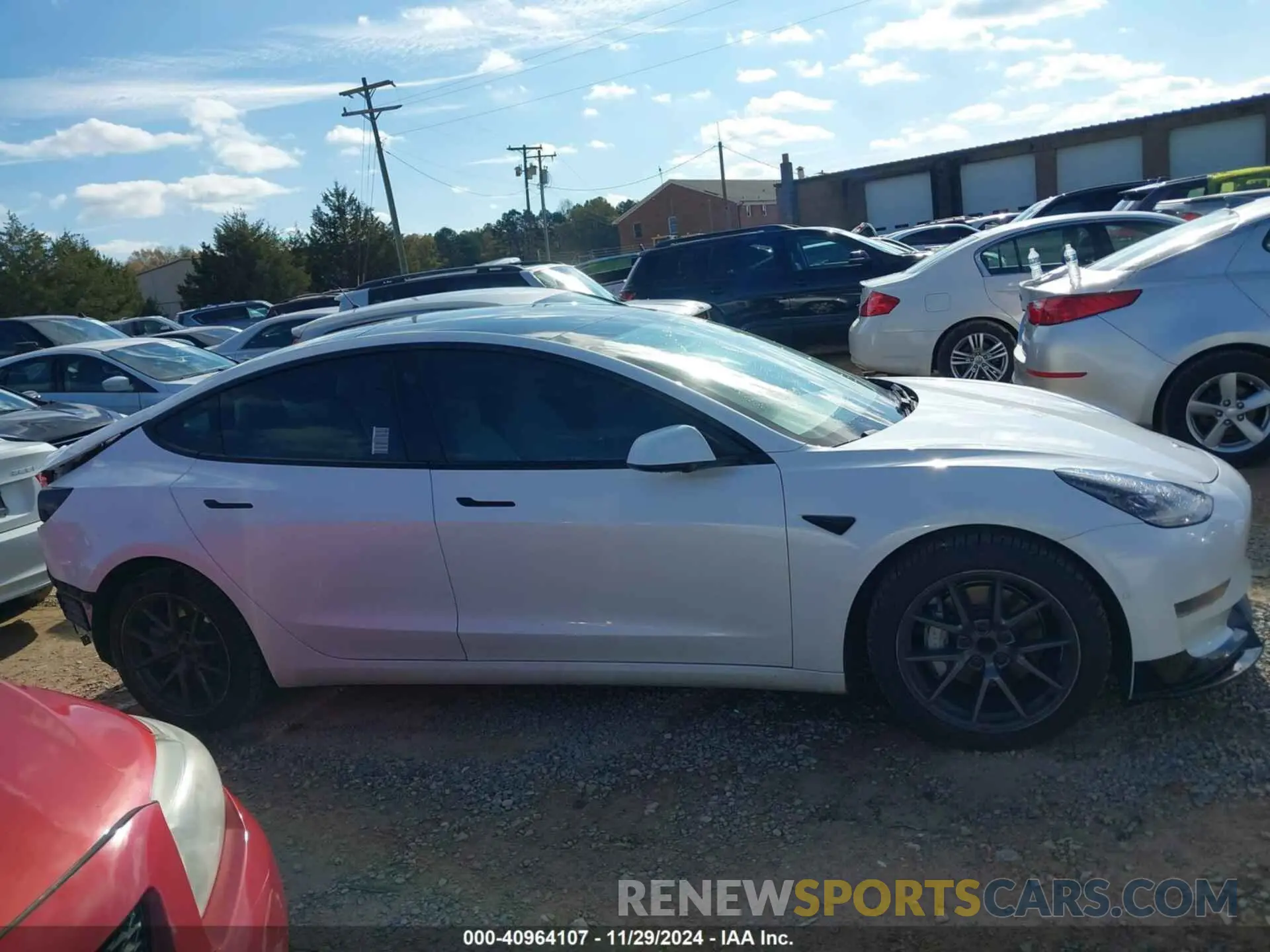 13 Photograph of a damaged car 5YJ3E1EA7MF018363 TESLA MODEL 3 2021