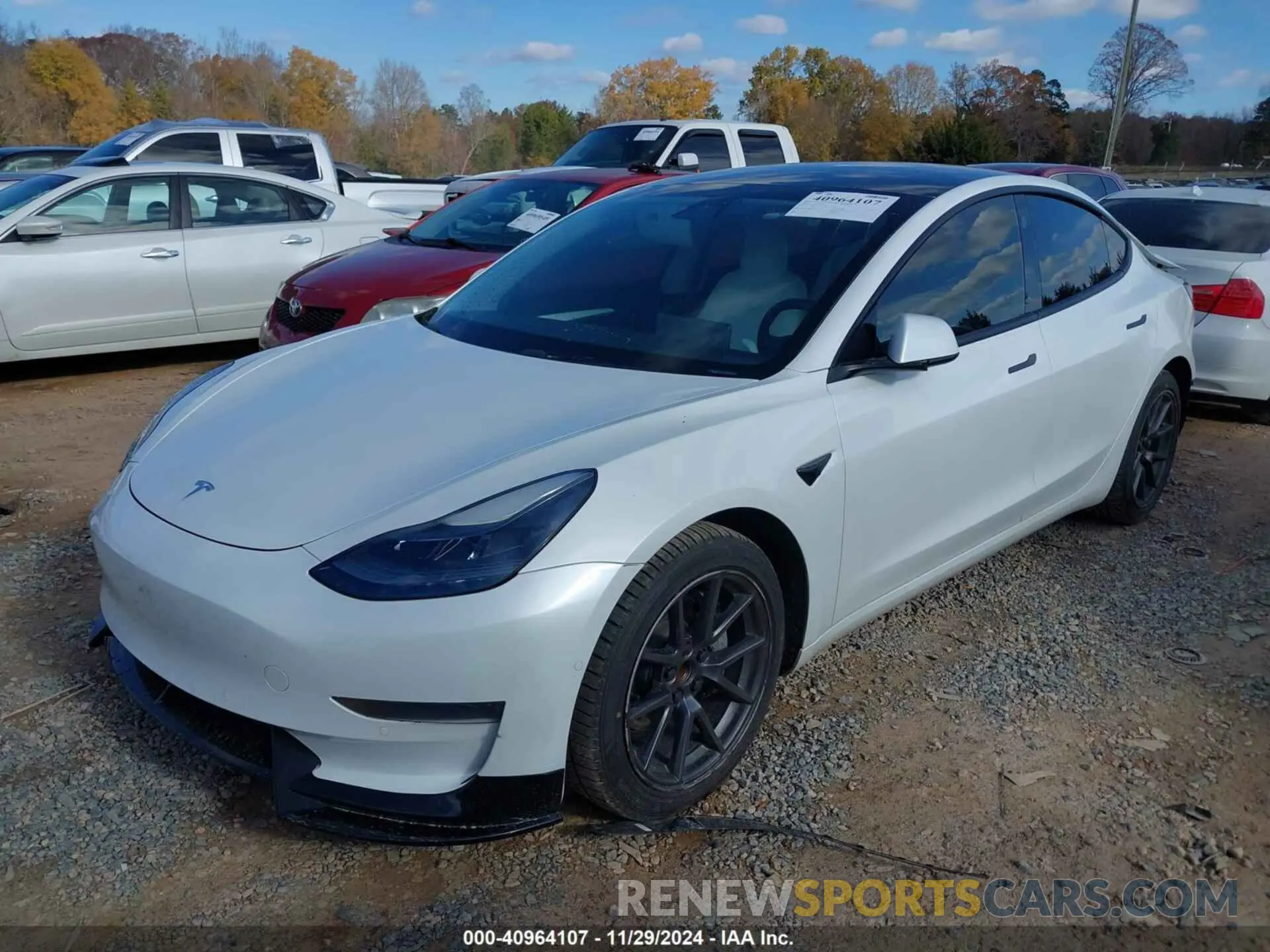 2 Photograph of a damaged car 5YJ3E1EA7MF018363 TESLA MODEL 3 2021