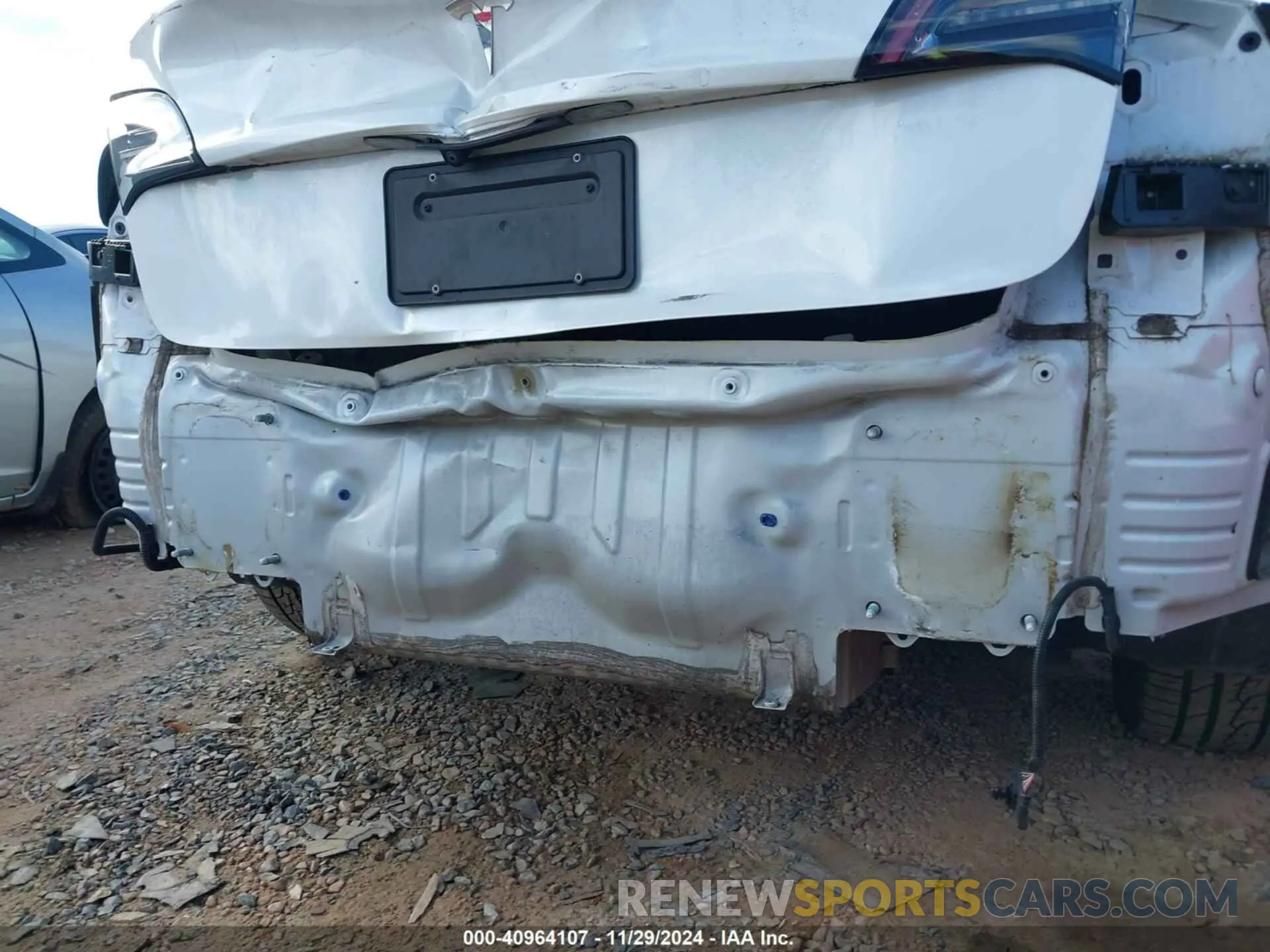 21 Photograph of a damaged car 5YJ3E1EA7MF018363 TESLA MODEL 3 2021