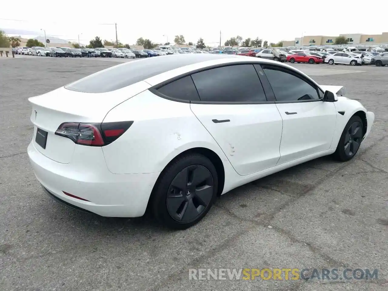 4 Photograph of a damaged car 5YJ3E1EA7MF026690 TESLA MODEL 3 2021