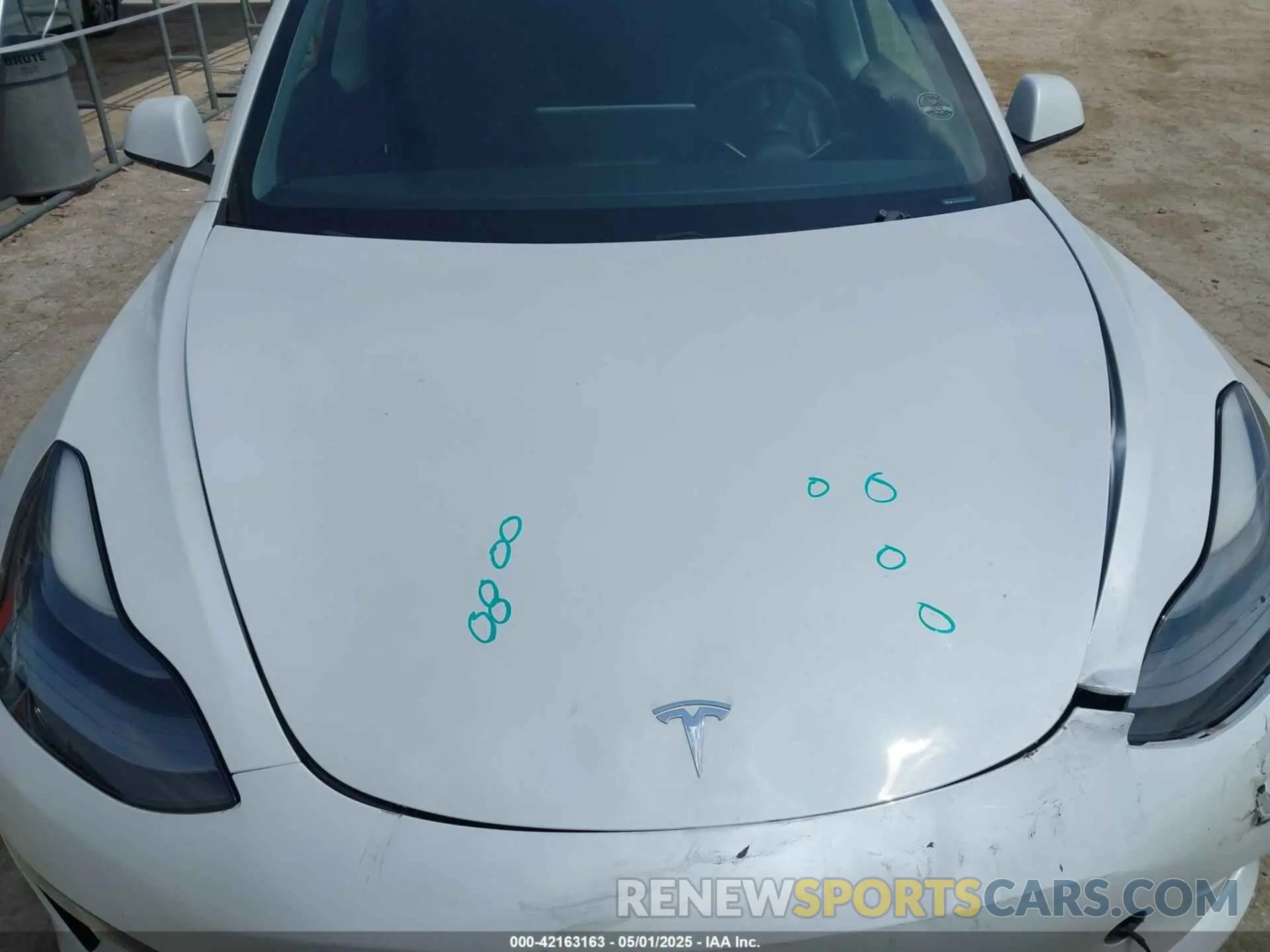10 Photograph of a damaged car 5YJ3E1EA7MF047538 TESLA MODEL 3 2021