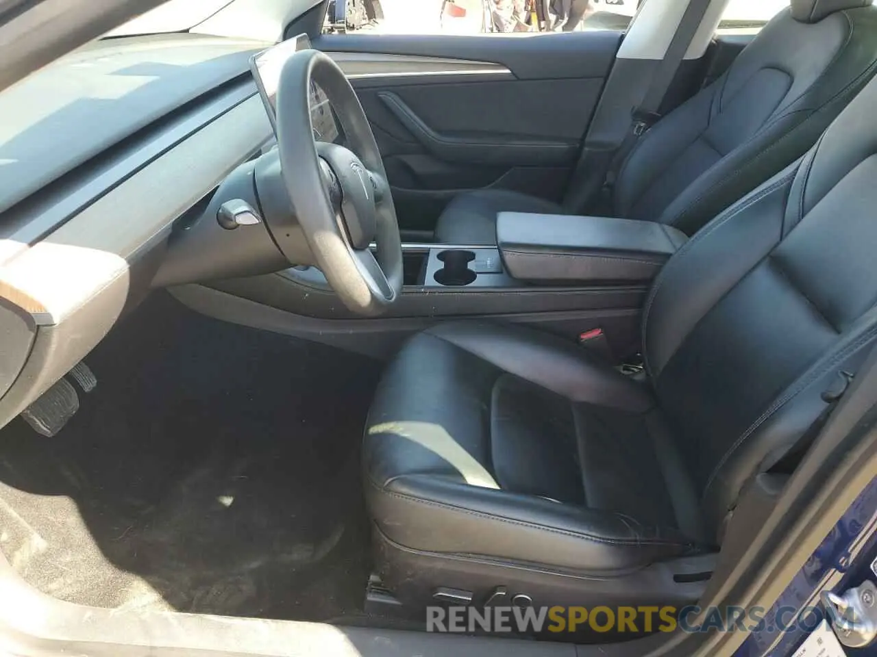 7 Photograph of a damaged car 5YJ3E1EA7MF071404 TESLA MODEL 3 2021