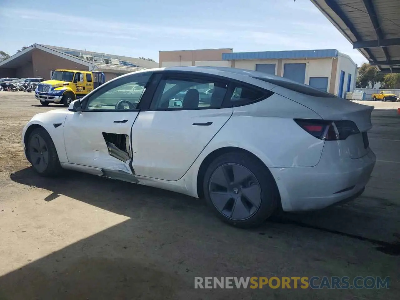 2 Photograph of a damaged car 5YJ3E1EA7MF078241 TESLA MODEL 3 2021